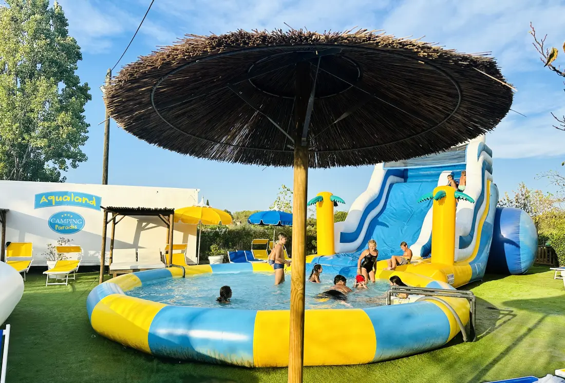 Camping Paradis Family les Rives de l'Hérault4 étoiles★★★★