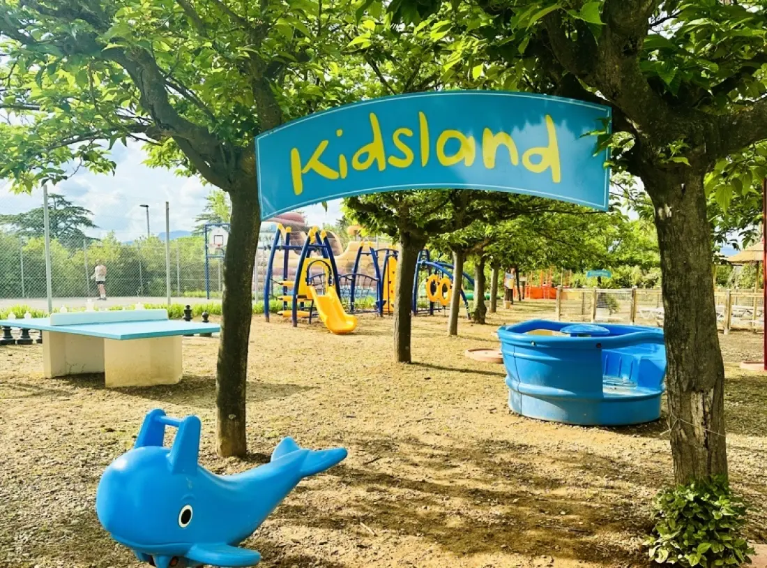 Camping Paradis Family les Rives de l'Hérault4 étoiles★★★★