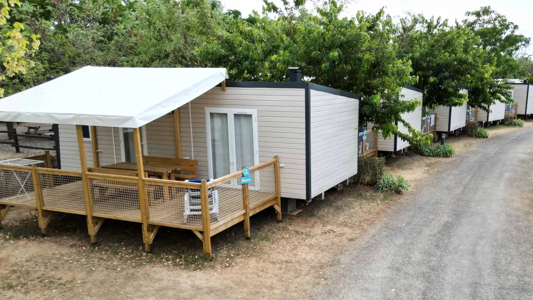 Camping Paradis Family les Rives de l'Hérault4 étoiles★★★★