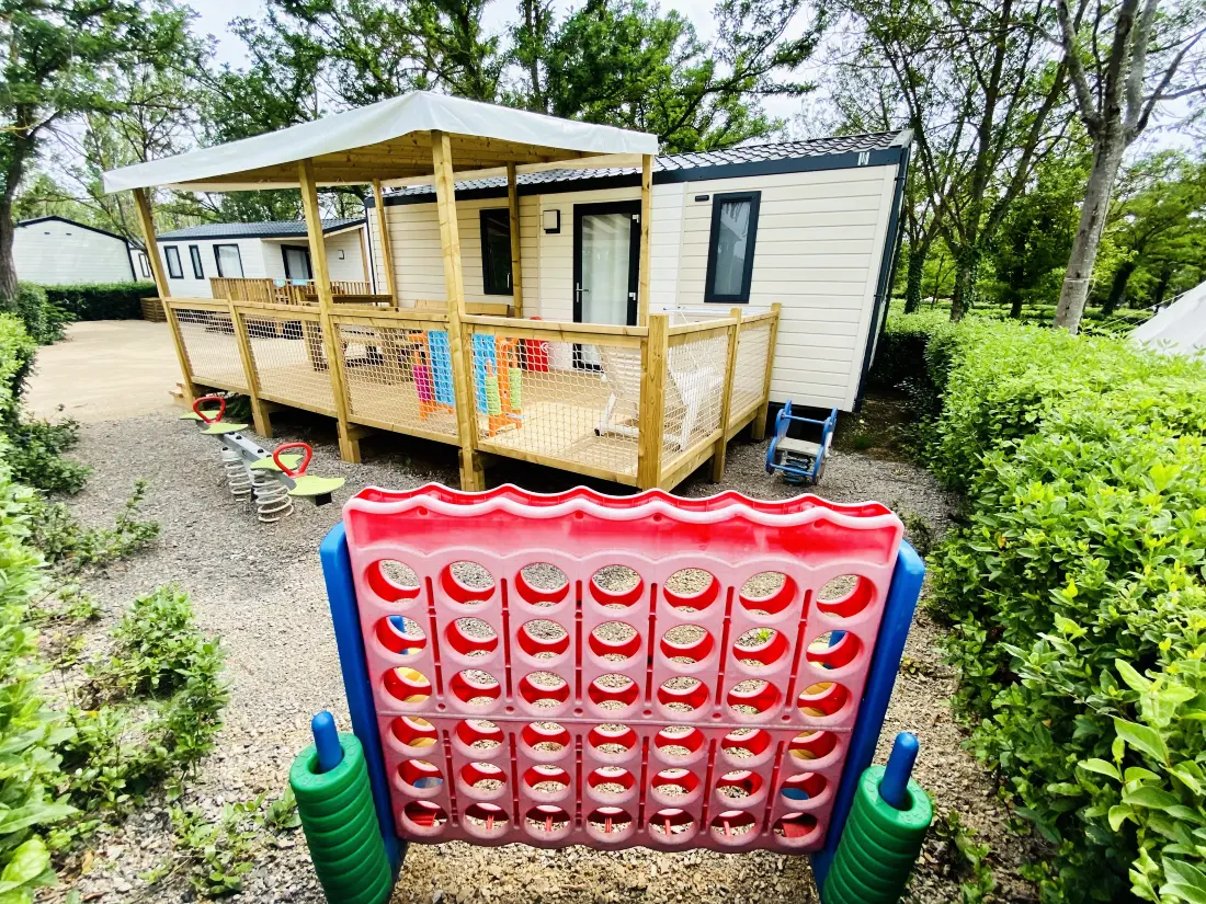Camping Paradis Family les Rives de l'Hérault4 étoiles★★★★