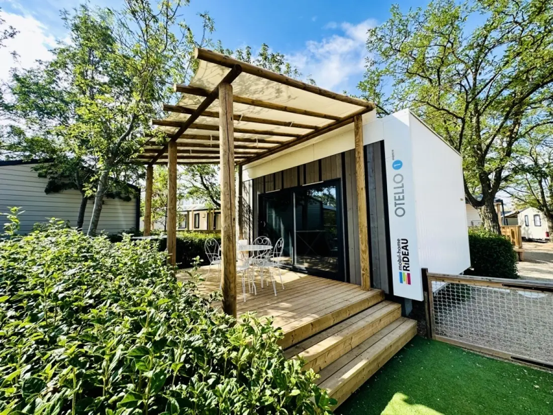 Camping Paradis Family les Rives de l'Hérault4 étoiles★★★★