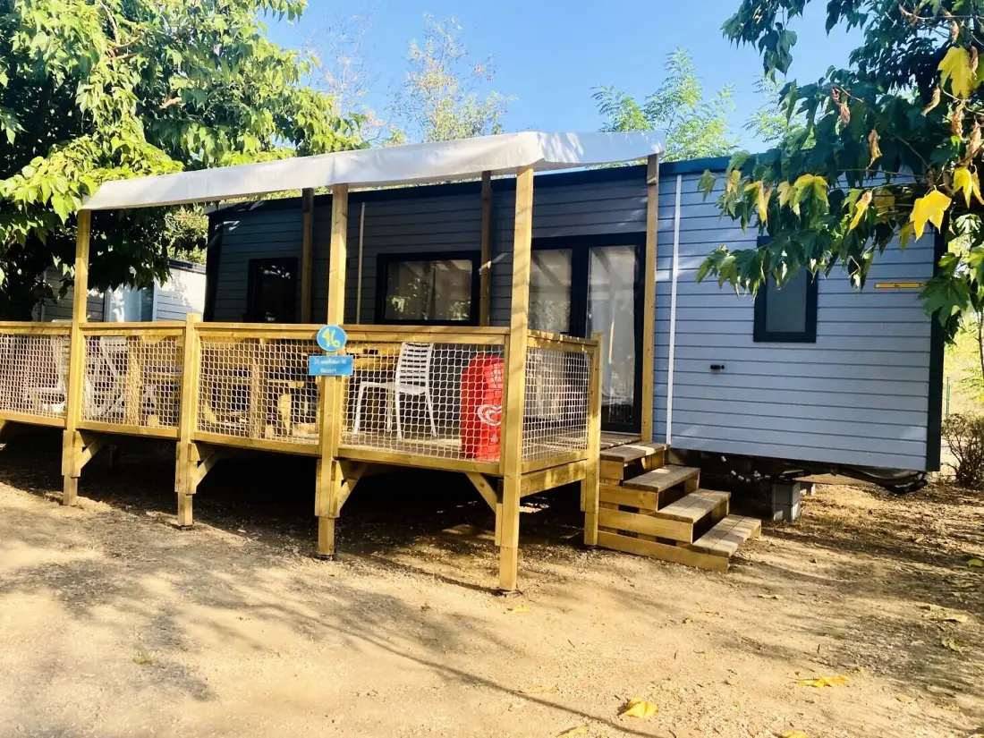 Camping Paradis les Rives de l'Hérault 4 étoiles★★★★