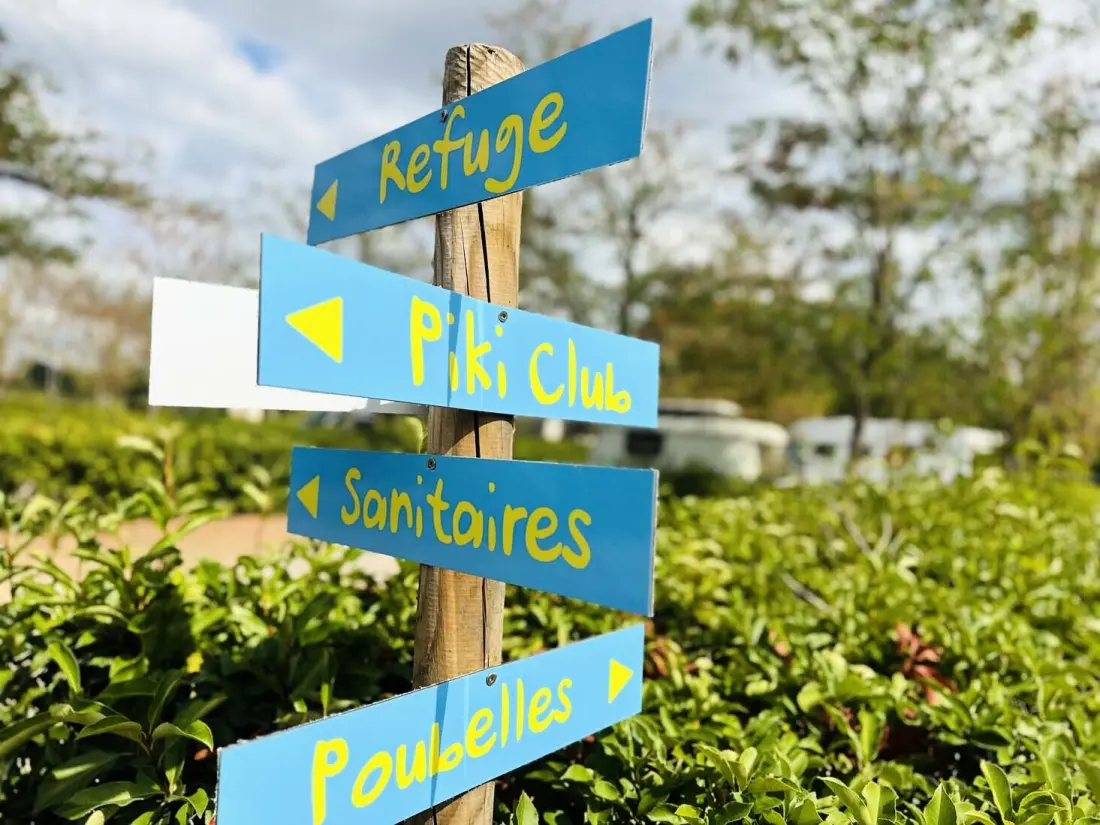 Camping Paradis les Rives de l'Hérault 4 étoiles★★★★
