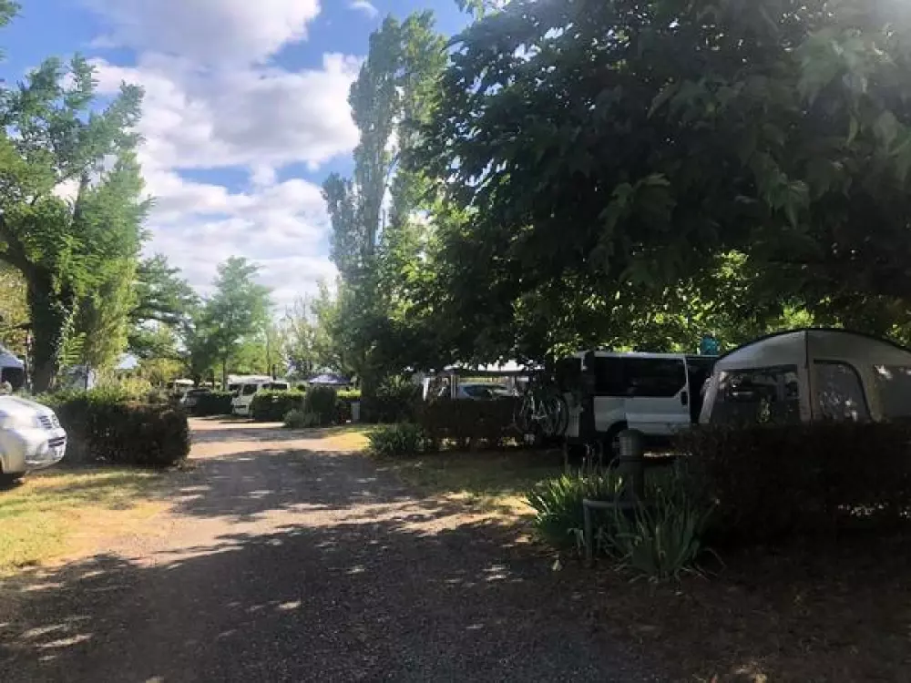 Camping Paradis les Rives de l'Hérault 4 étoiles★★★★