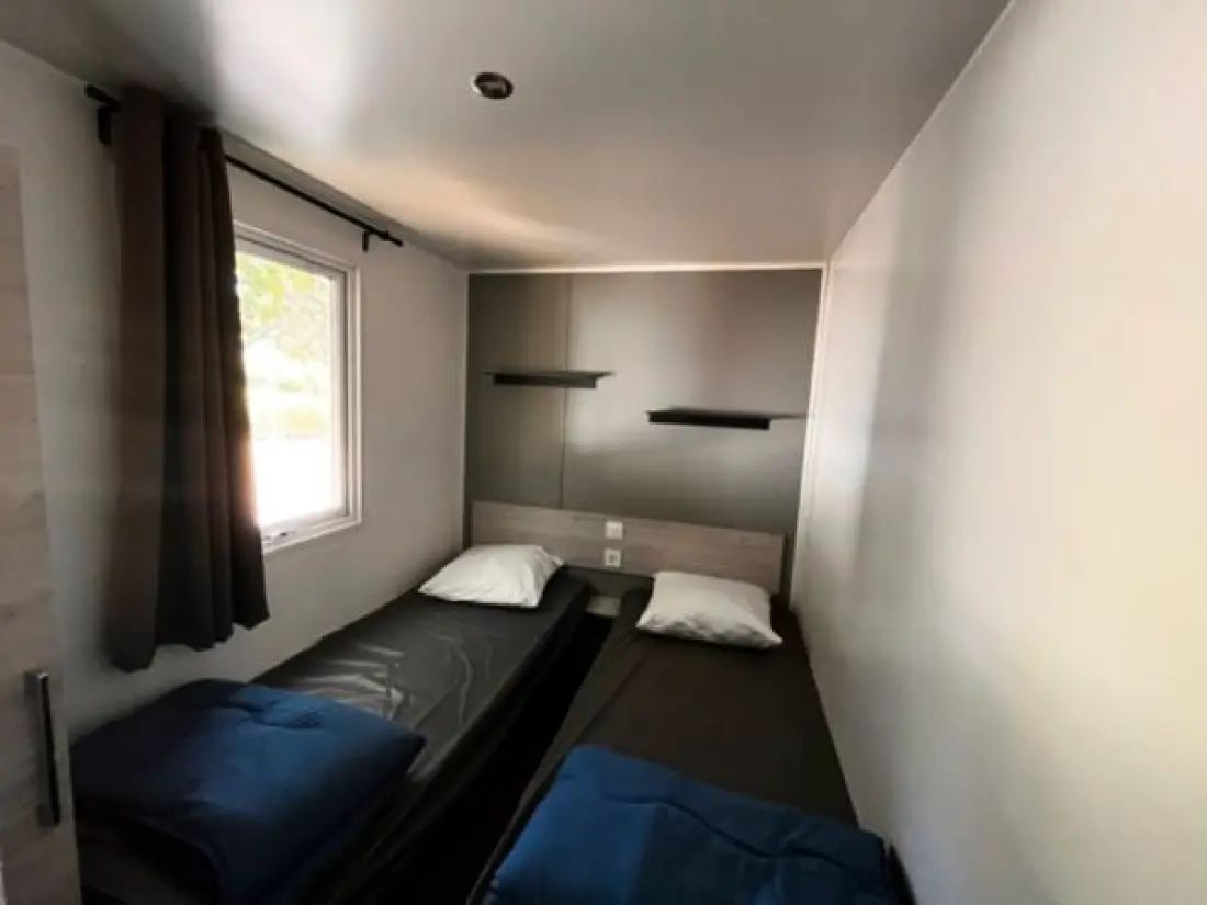 Camping Paradis les Rives de l'Hérault 4 étoiles★★★★