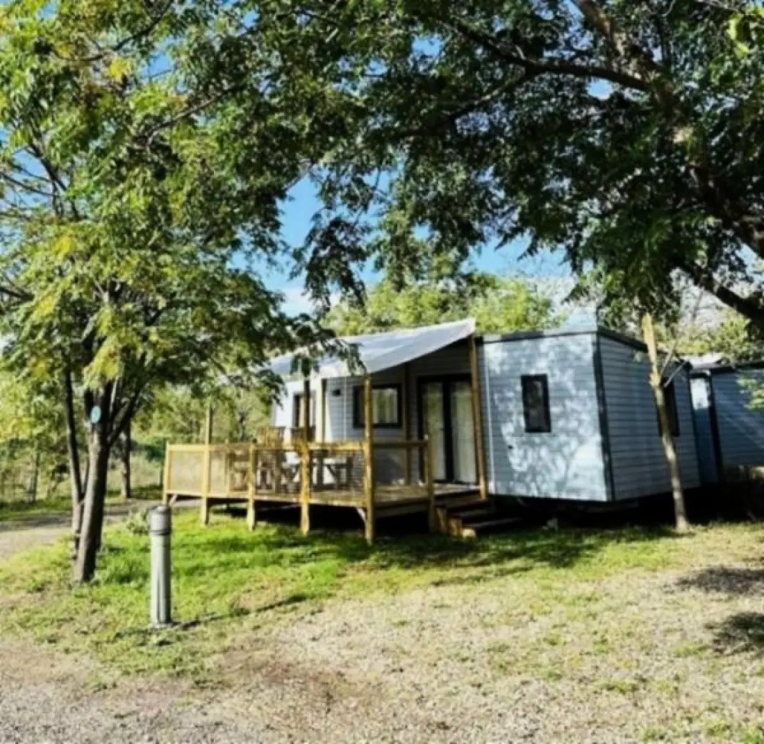 Camping Paradis les Rives de l'Hérault 4 étoiles★★★★