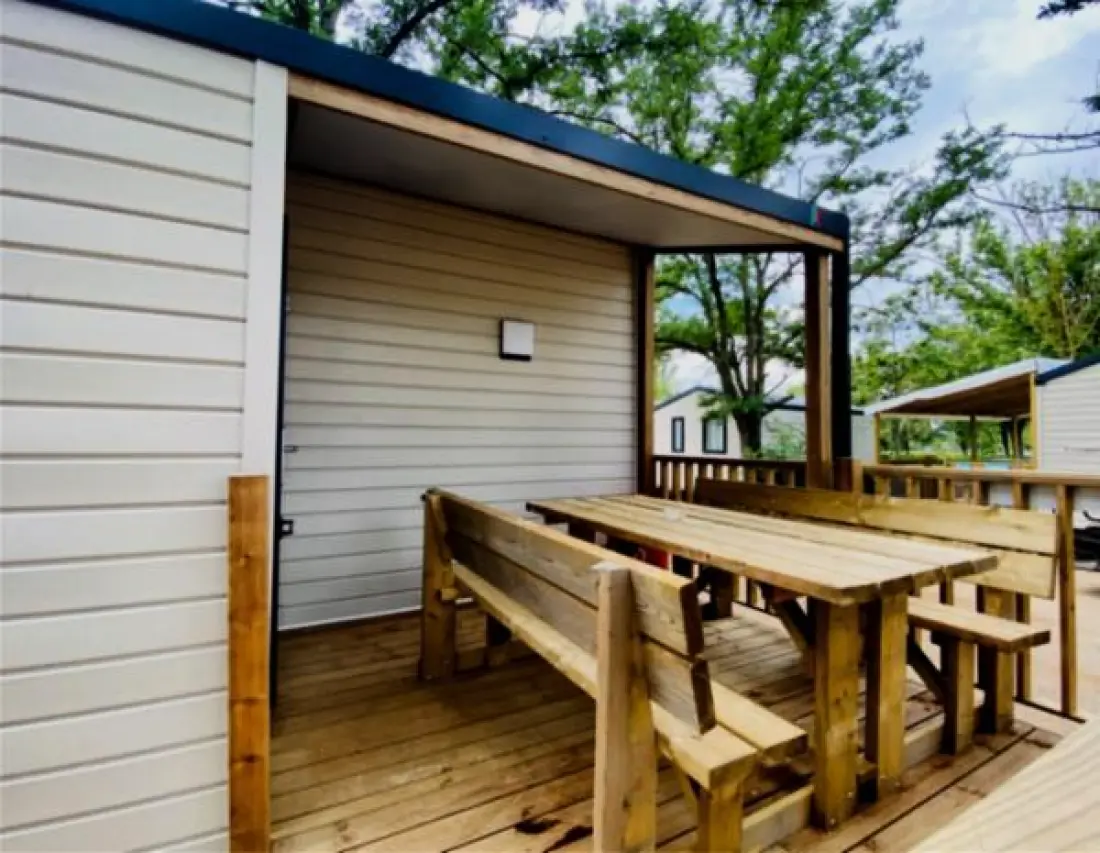 Camping Paradis les Rives de l'Hérault 4 étoiles★★★★