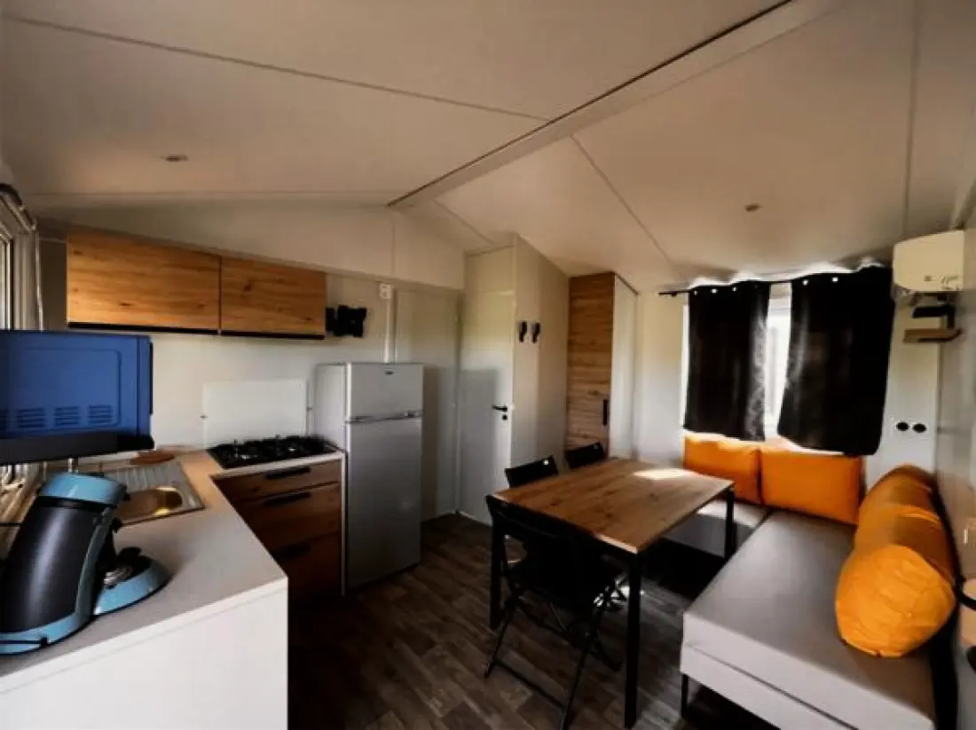 Camping Paradis les Rives de l'Hérault 4 étoiles★★★★
