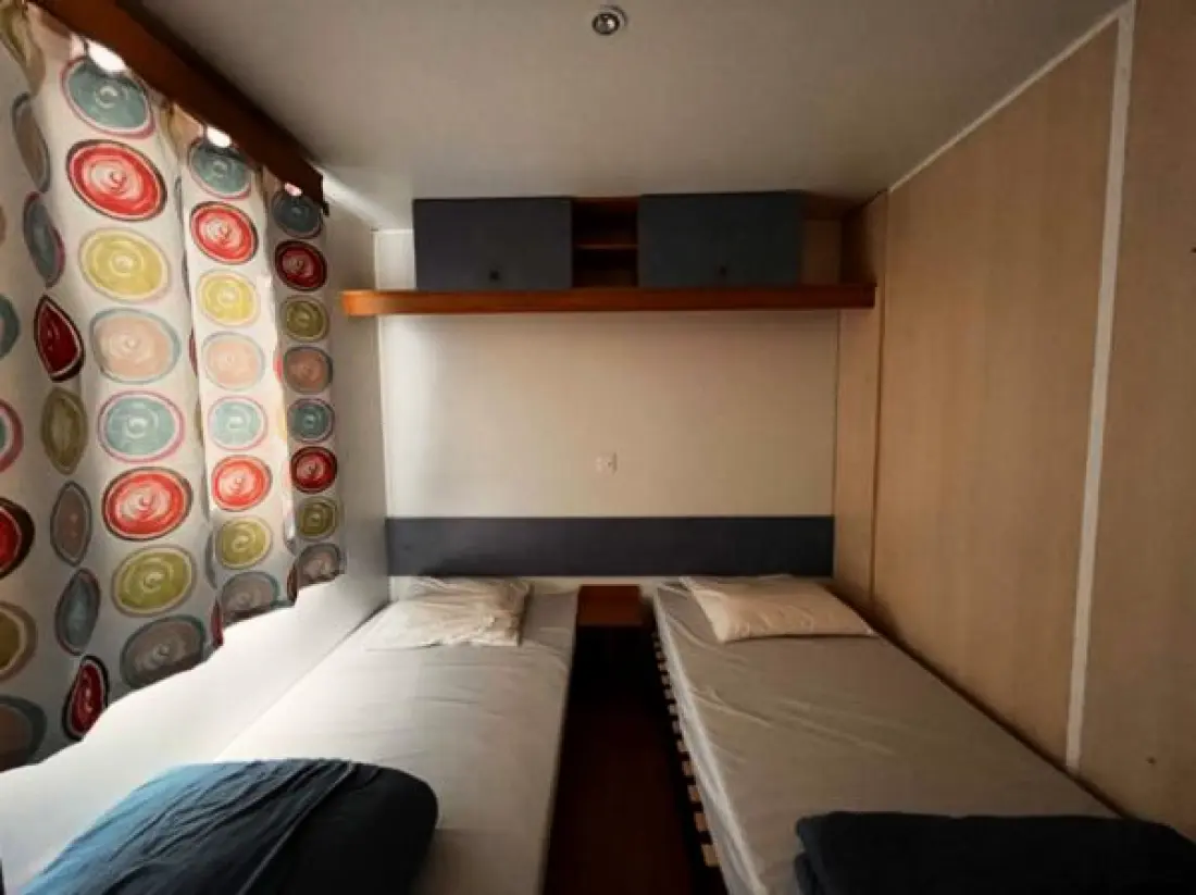 Camping Paradis les Rives de l'Hérault 4 étoiles★★★★