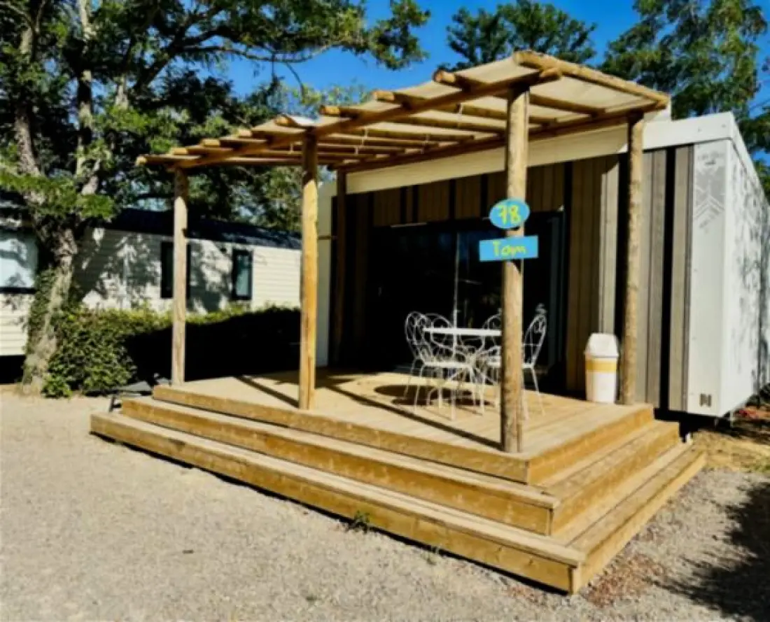 Camping Paradis les Rives de l'Hérault 4 étoiles★★★★