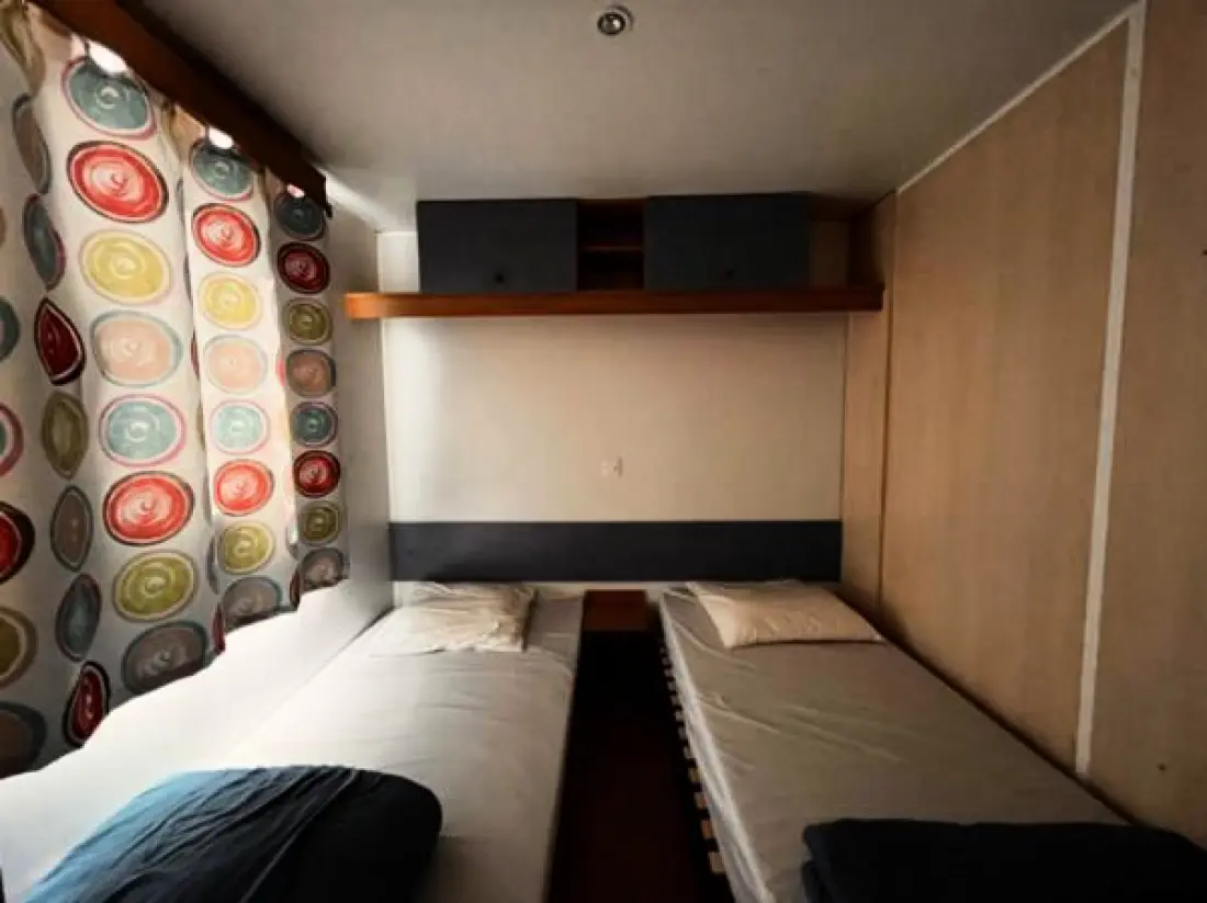 Camping Paradis les Rives de l'Hérault 4 étoiles★★★★