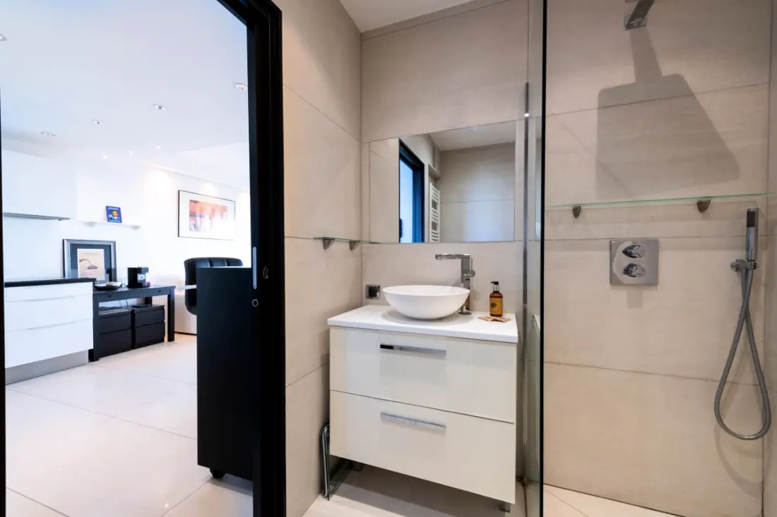 Résidence Appartement Avec Terrasse, Piscine &amp; Accès Plage