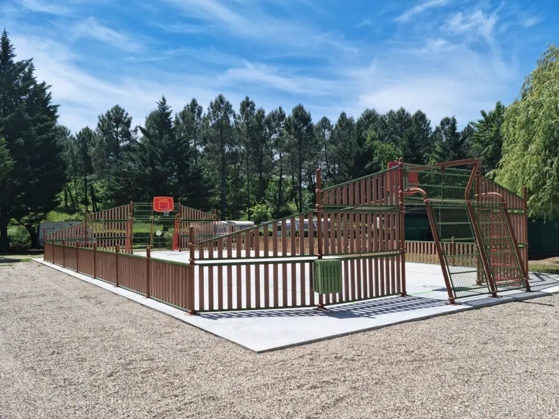 Camping Le Pardaillan 3 étoiles★★★