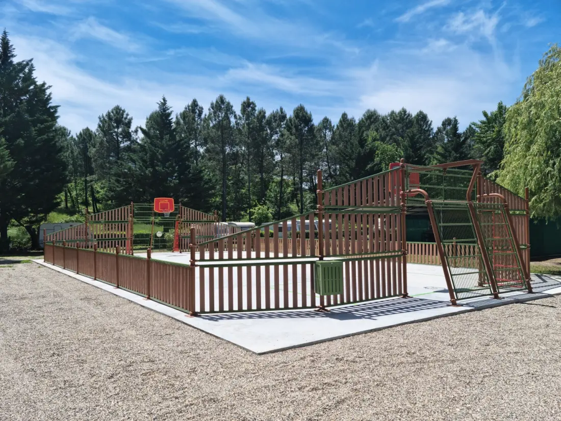 Camping Le Pardaillan3 étoiles★★★