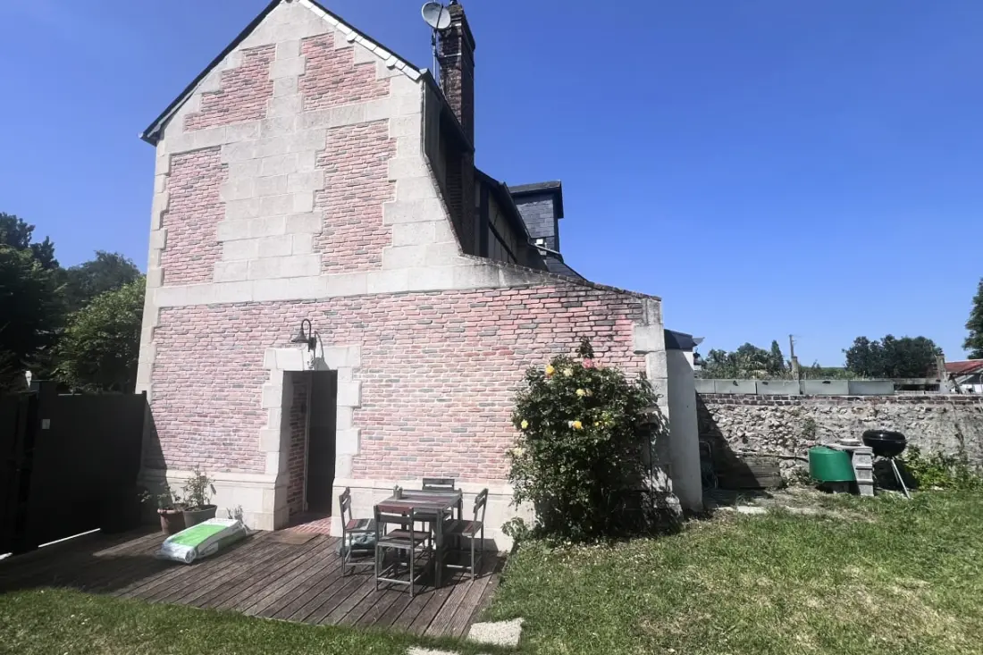 Maison Avec Jardin Près De Honfleur