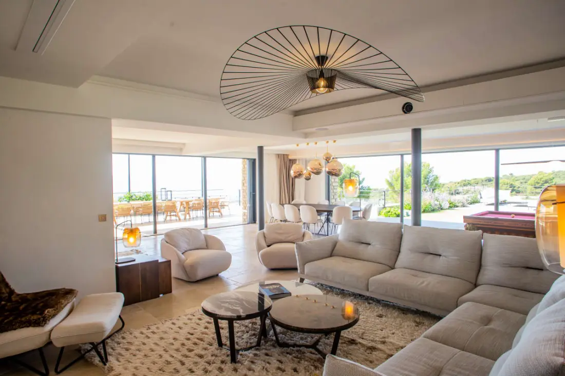 Villa De Haut Standing - 4 Chambres - Piscine