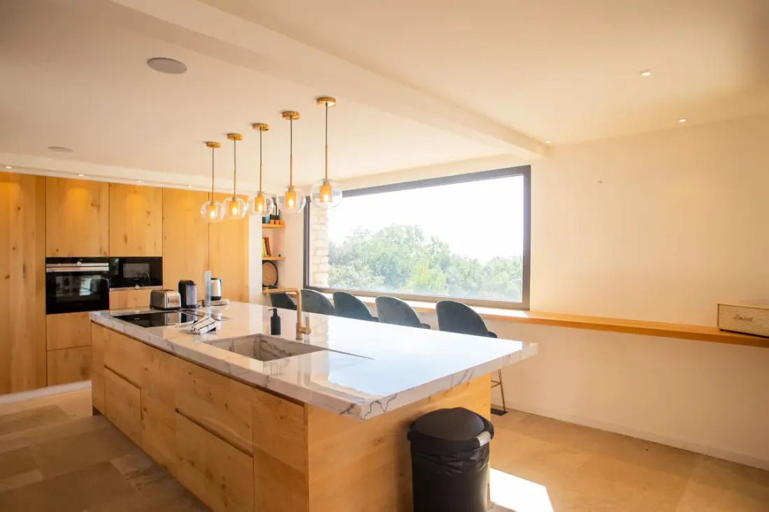 Villa De Haut Standing - 8 Chambres - Piscine