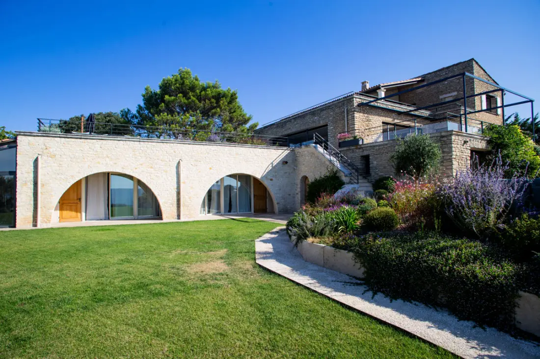 Villa De Haut Standing - 8 Chambres - Piscine