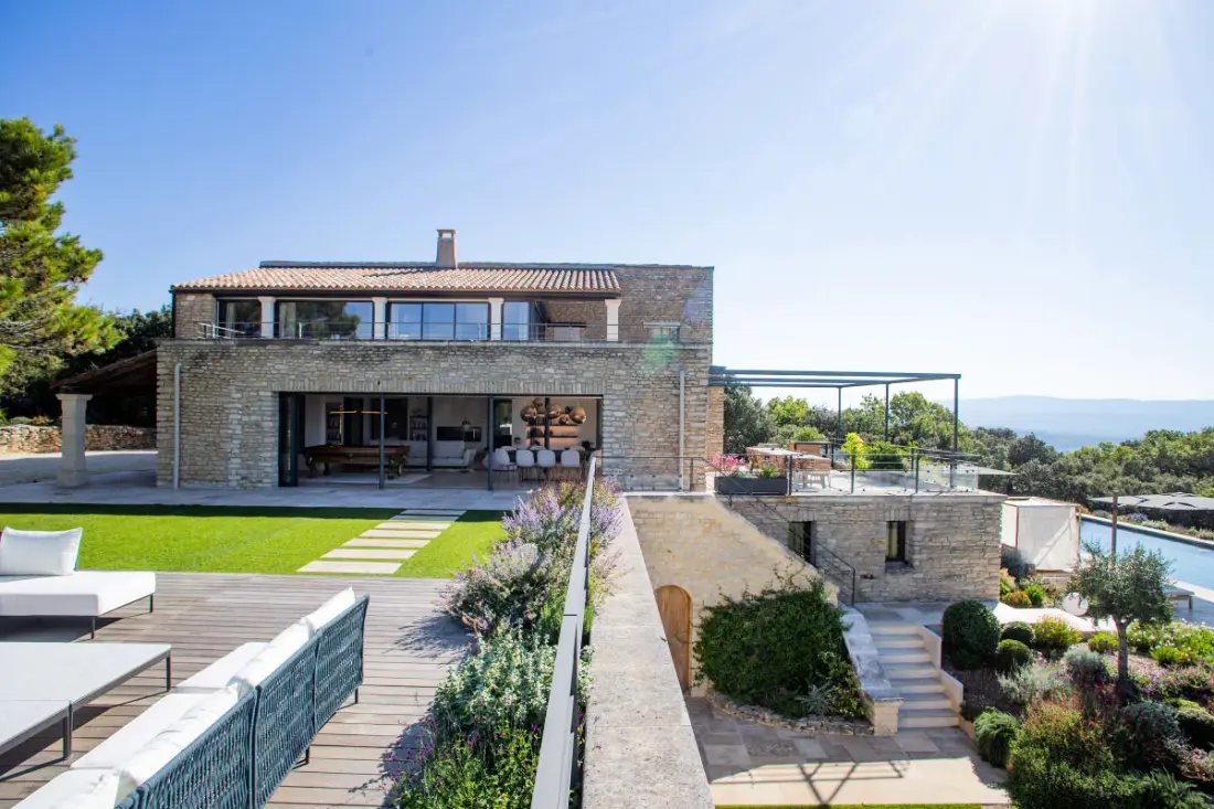 Villa De Haut Standing - 8 Chambres - Piscine