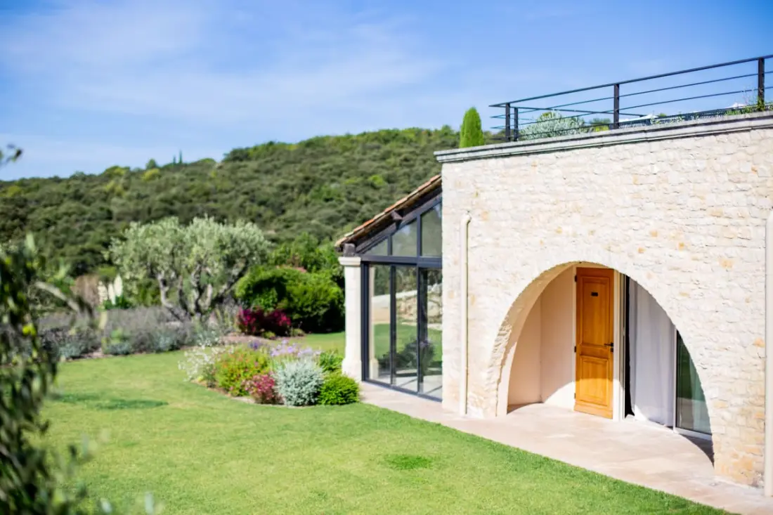Villa De Haut Standing - 8 Chambres - Piscine