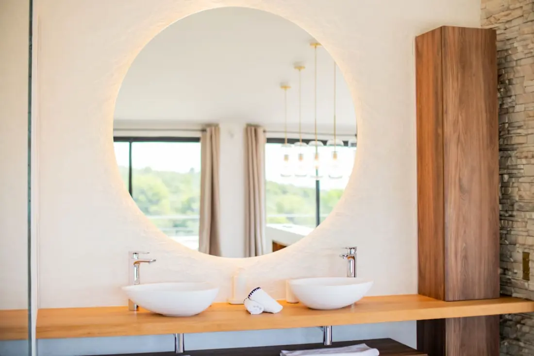 Villa De Haut Standing - 8 Chambres - Piscine
