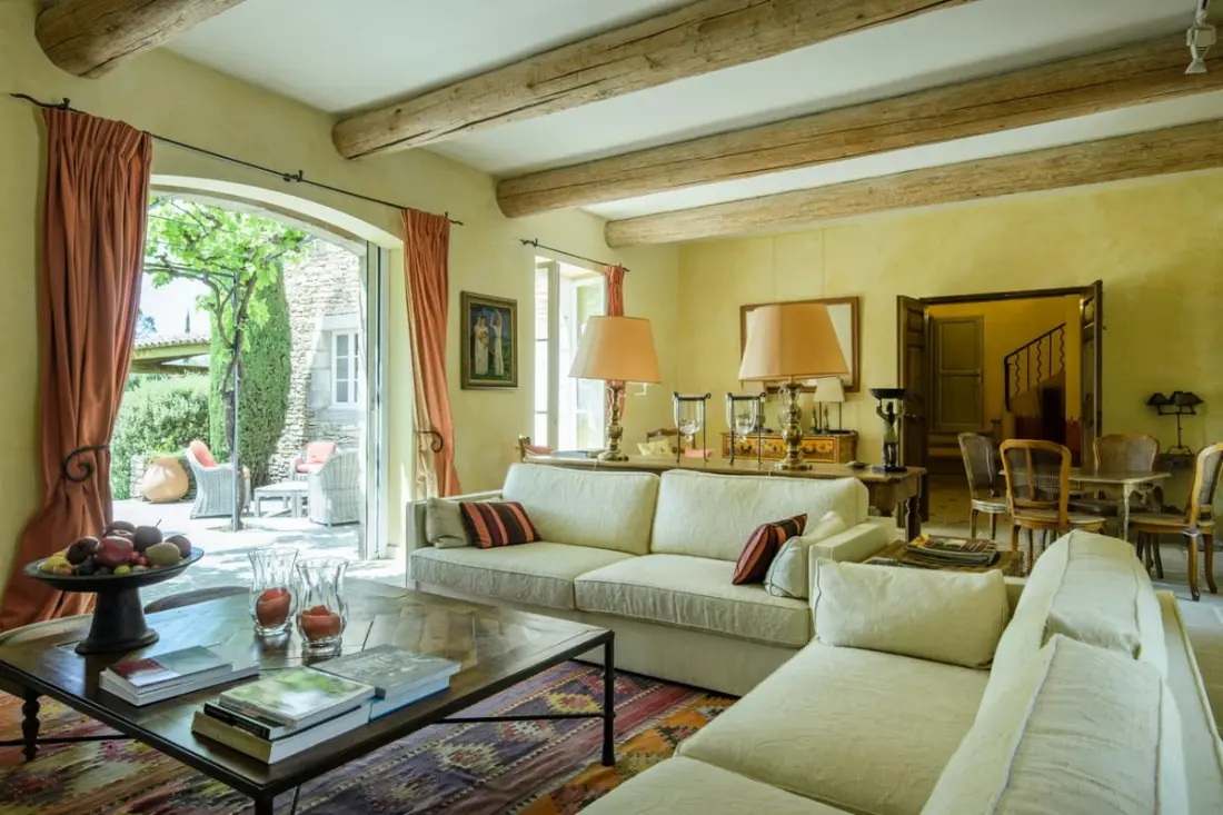 Mas Des Papillons, Gordes