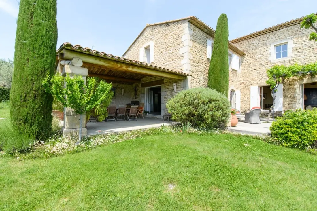 Mas Des Papillons, Gordes