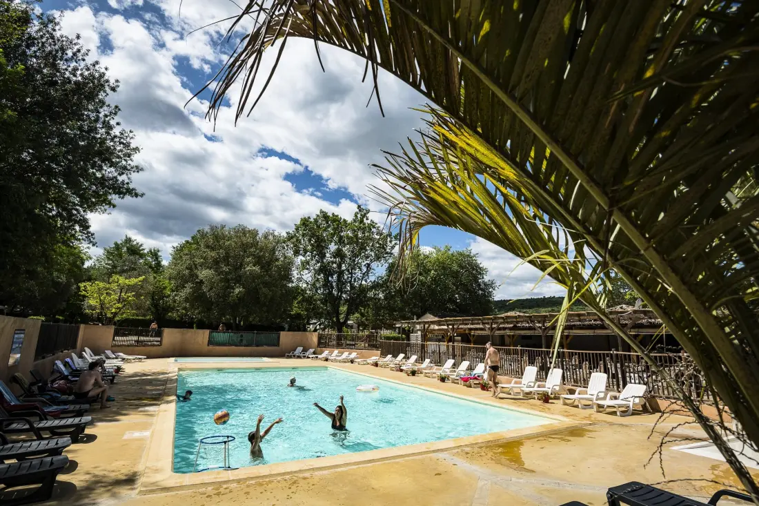 Flower Camping Le Saint Michelet 4 étoiles★★★★