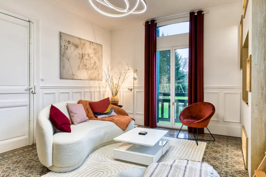 Rose écrin De Charme Avec Parking Terrasse Privée Et Jardin Partagé