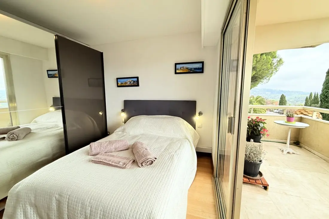 Bel Appartement 4 Chambres Vue Mer - Clim - Piscine - Tennis - Parc