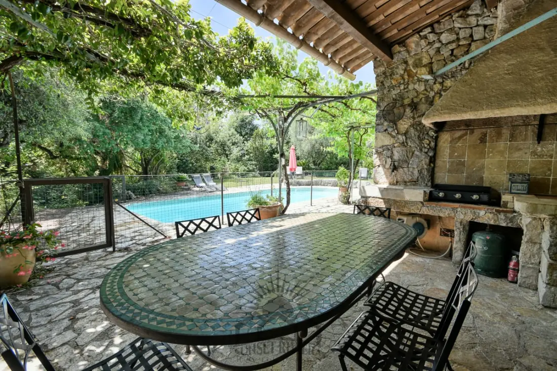 Serenity Villa Pour 8 By Sunset