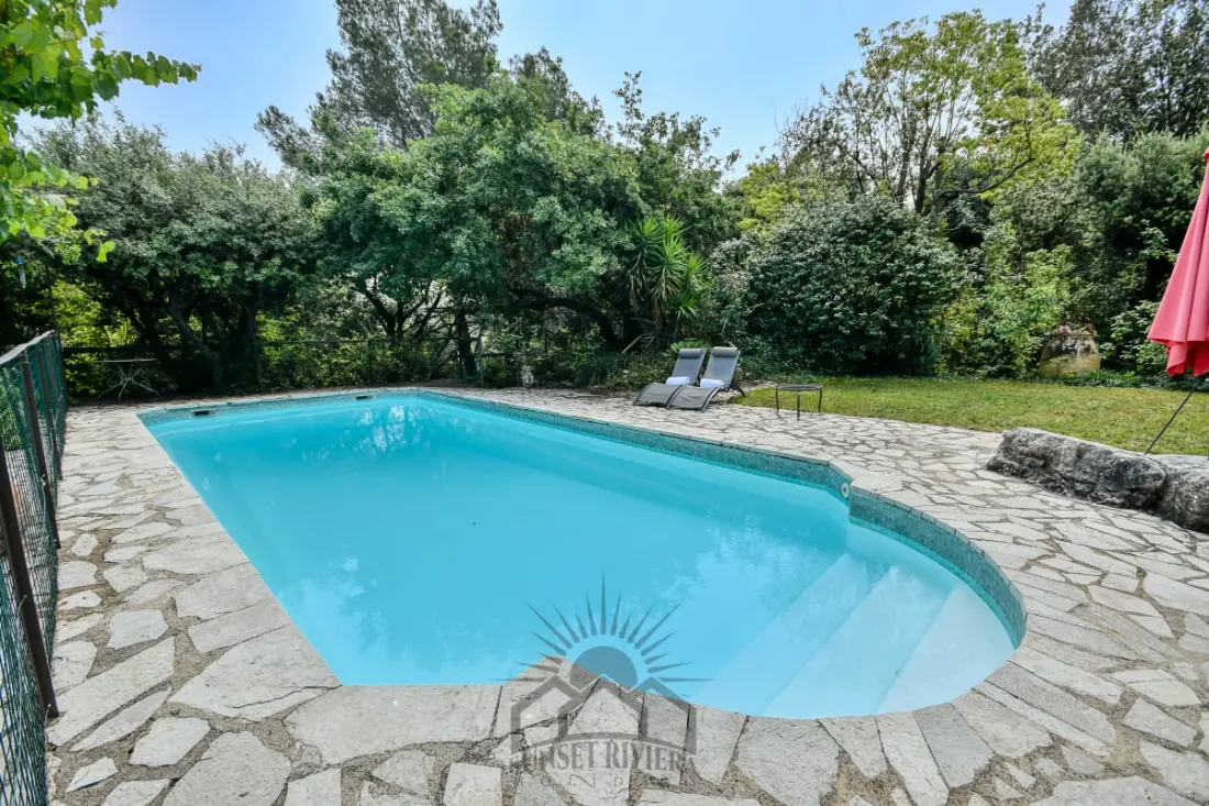 Serenity Villa Pour 8 By Sunset