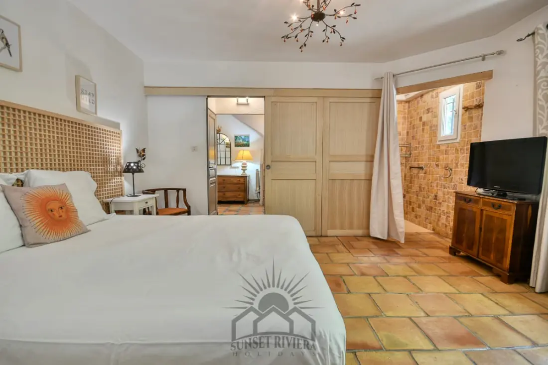 Serenity Villa Pour 8 By Sunset
