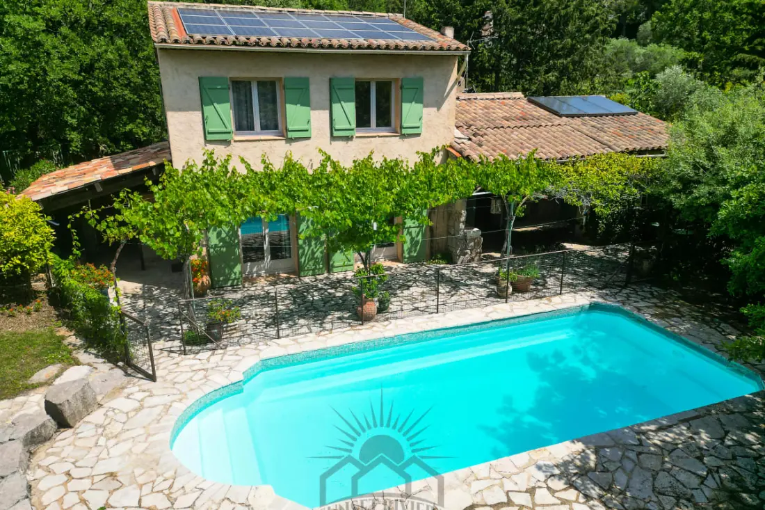 Serenity Villa Pour 8 By Sunset