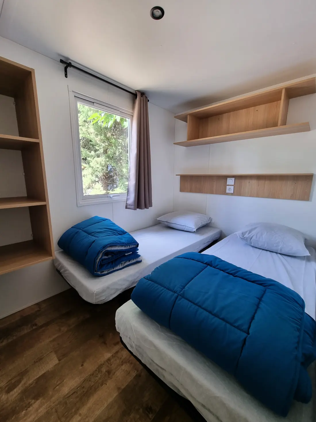 Flower Camping Les Micocouliers 3 étoiles★★★
