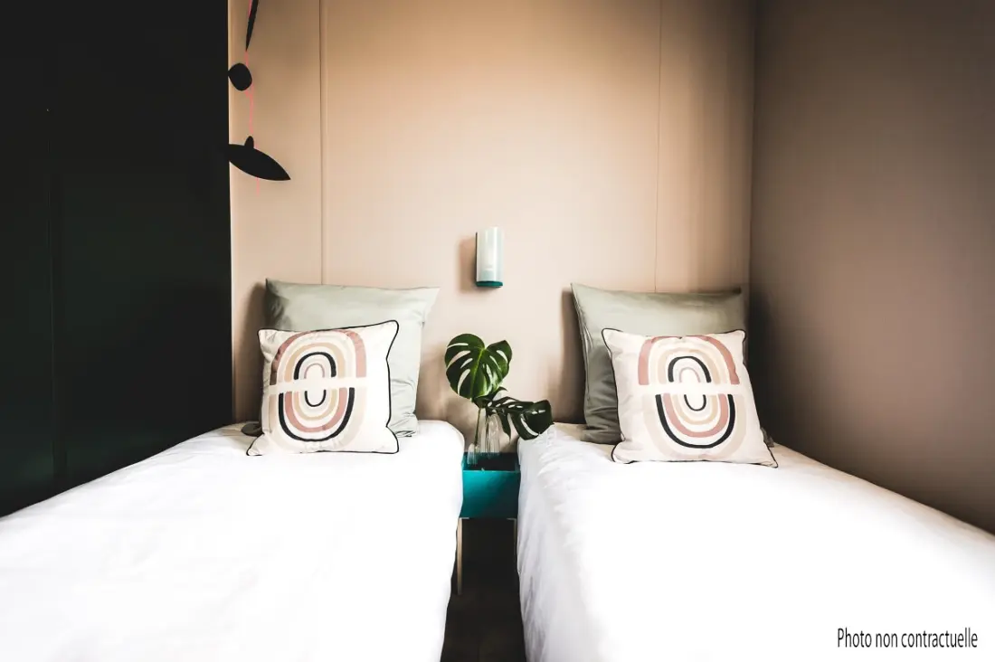 Flower Camping Les Micocouliers 3 étoiles★★★