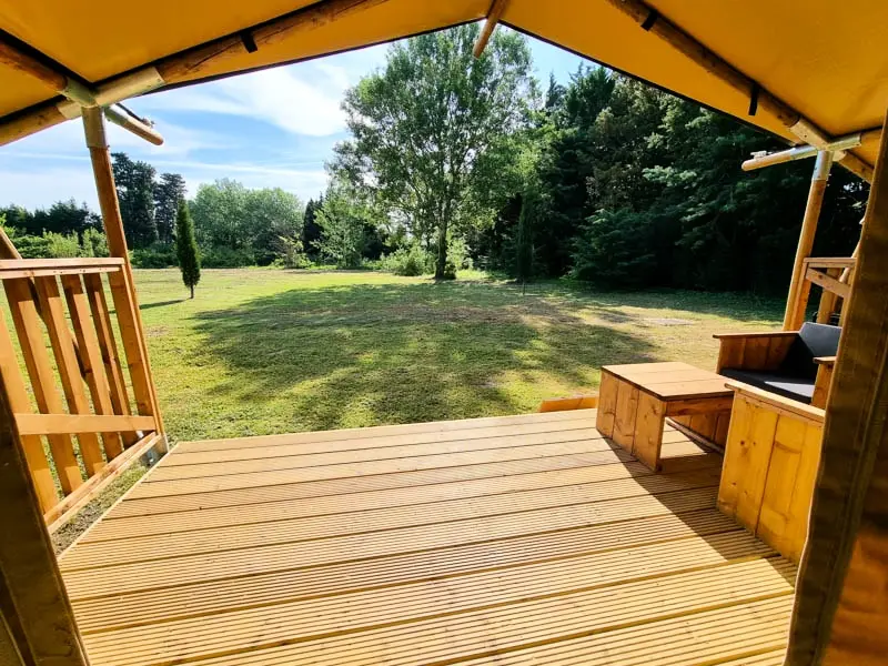 Flower Camping Les Micocouliers 3 étoiles★★★