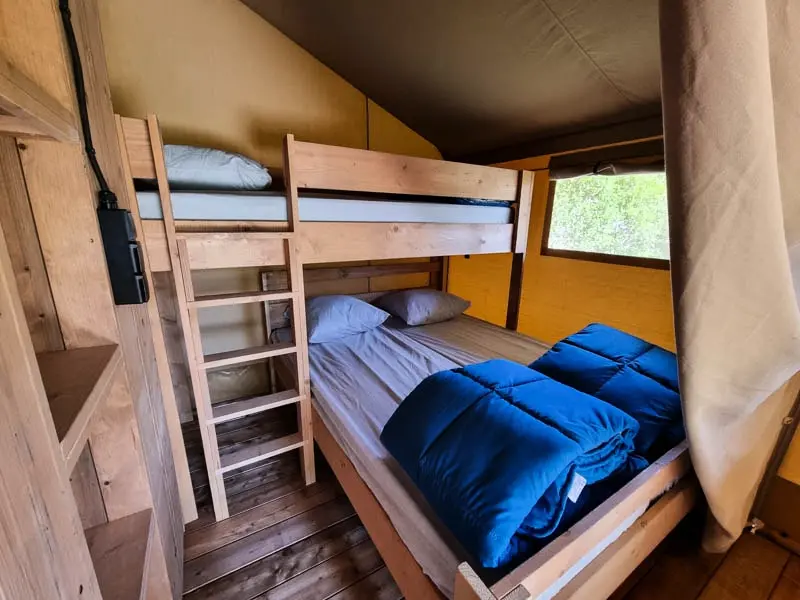 Flower Camping Les Micocouliers 3 étoiles★★★