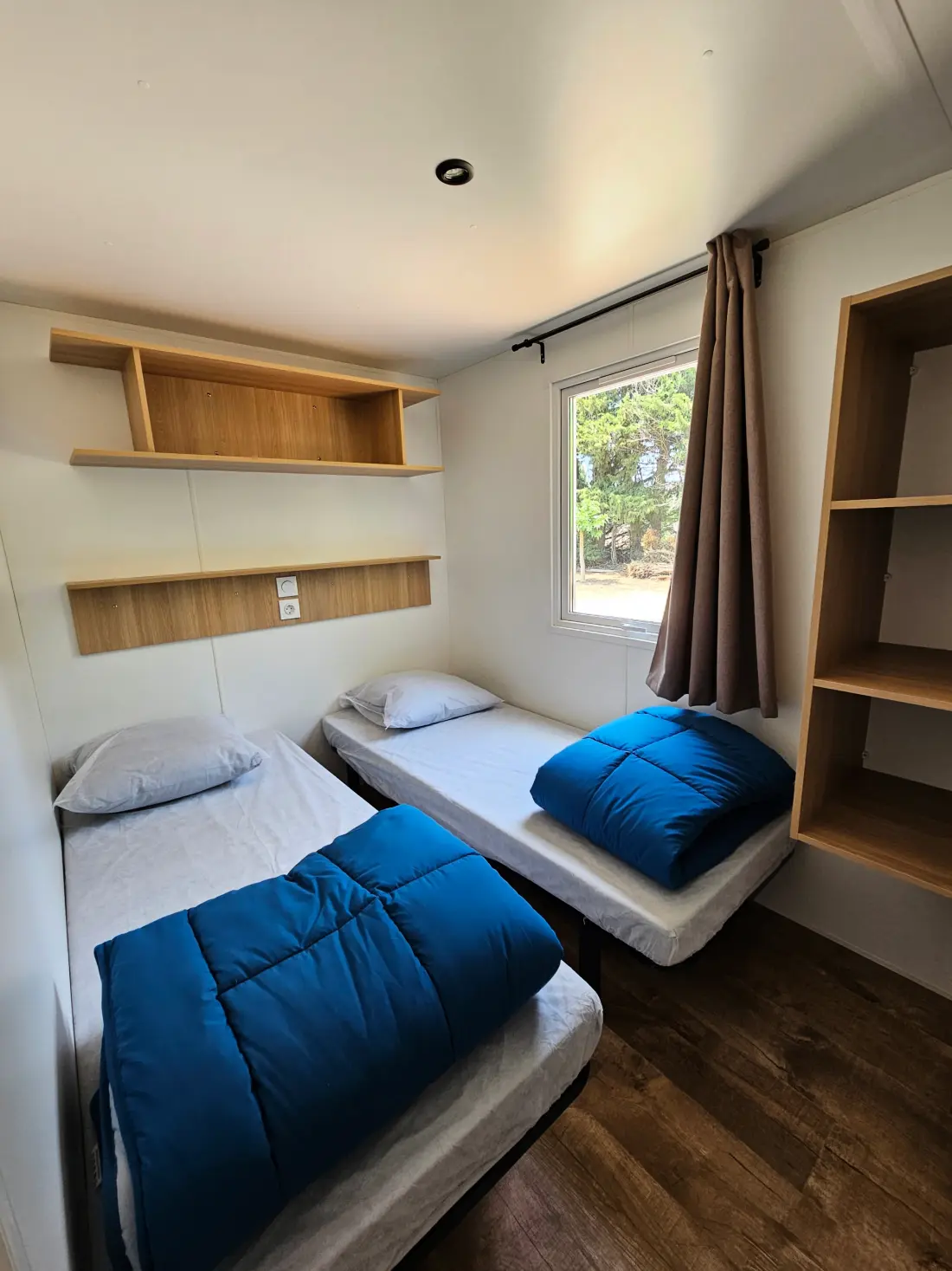 Flower Camping Les Micocouliers 3 étoiles★★★