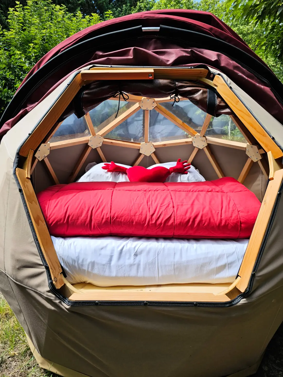 Flower Camping Les Micocouliers 3 étoiles★★★