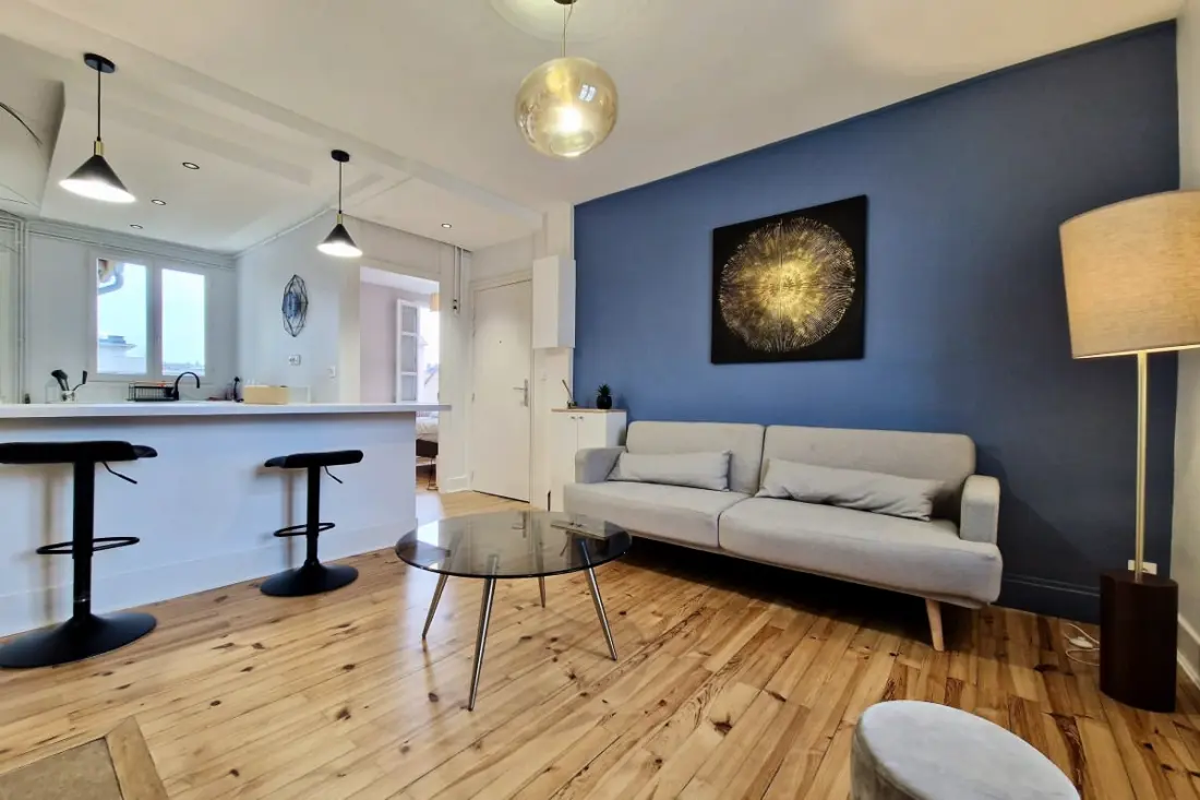 | Le Blue Revol  💡| Rénové, Tout équipé