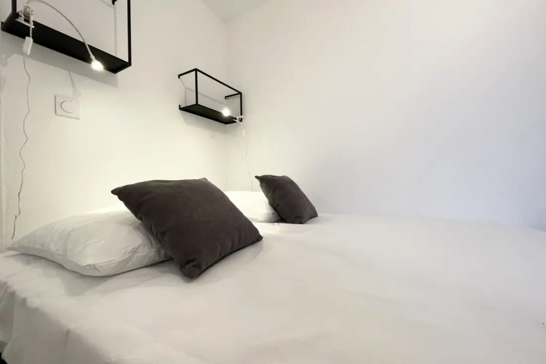 En Blanc&amp;gris ⚫ Centre