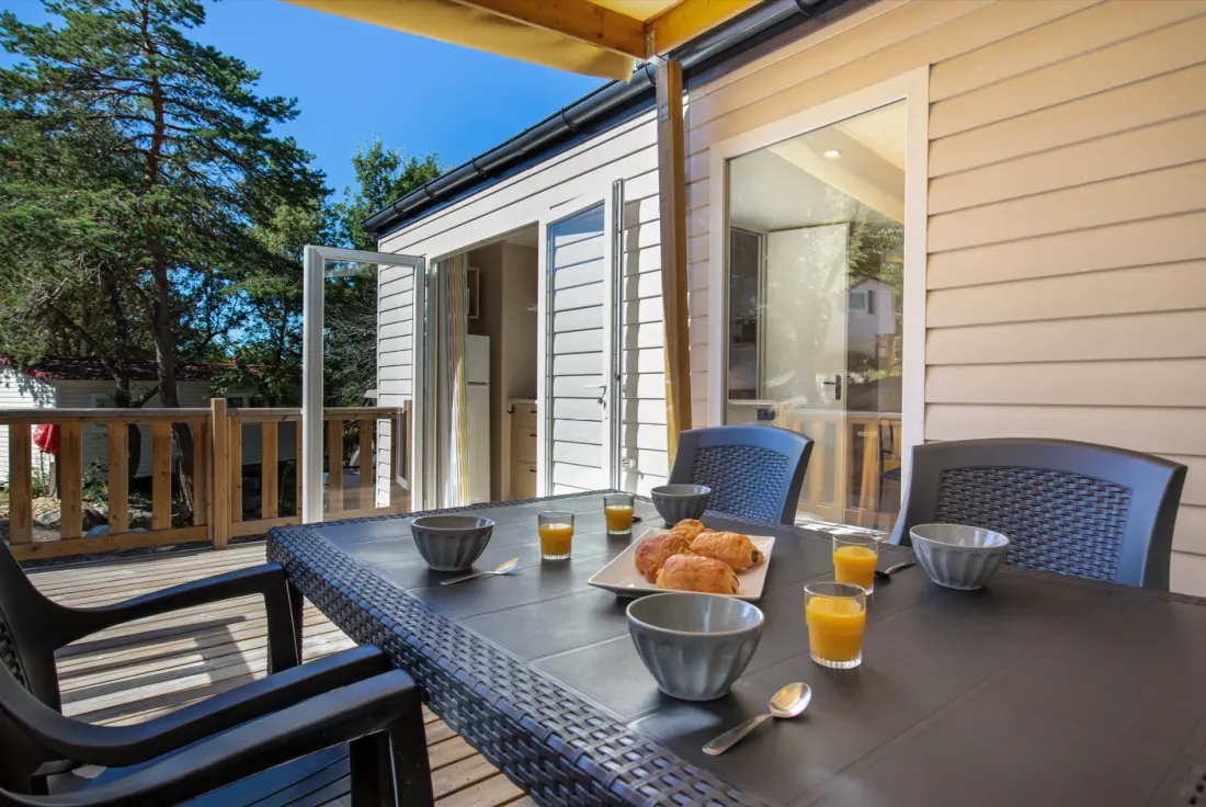 Camping La Pinède 4 étoiles★★★★