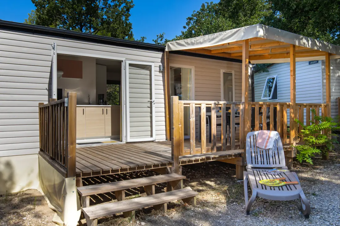 Camping La Pinède 4 étoiles★★★★
