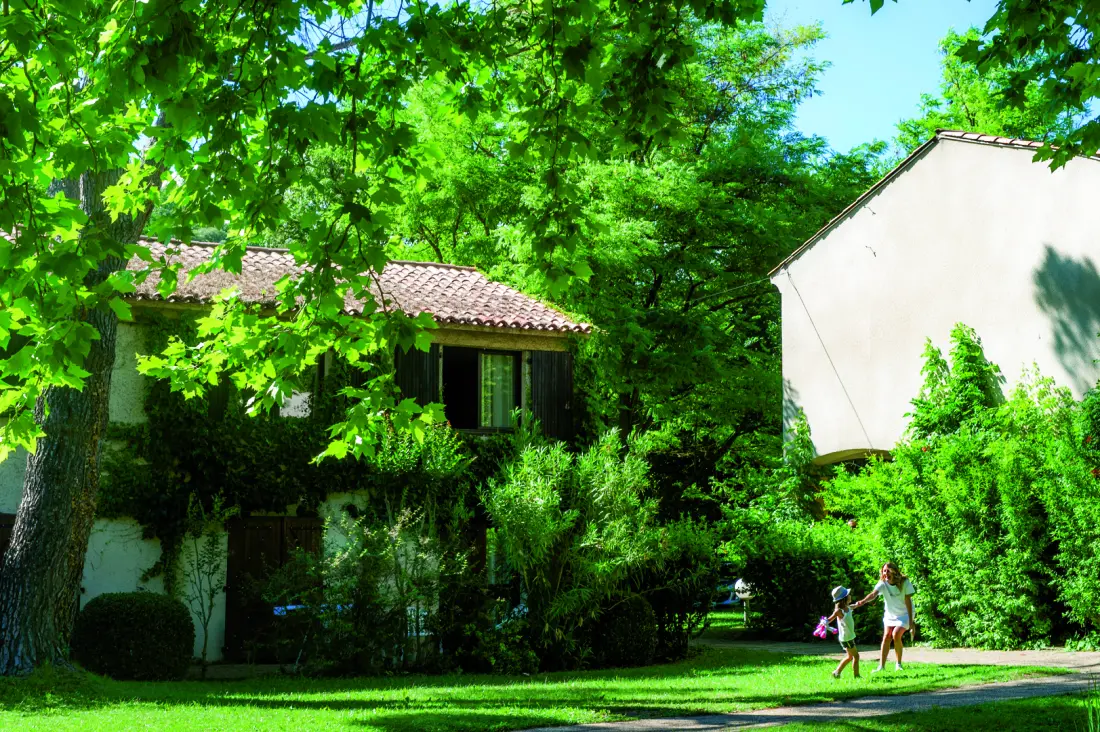 Résidence Domaine de Château Laval 3 étoiles★★★ - Vacances Bleues