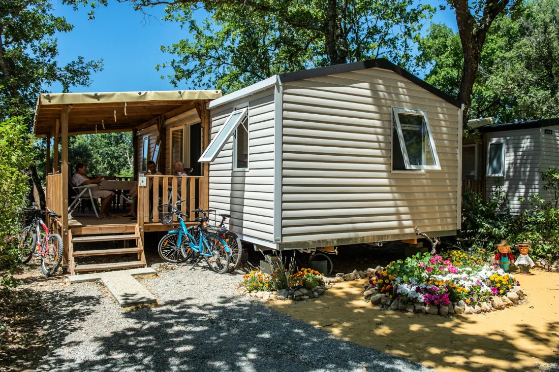 Flower Camping LES TRUFFIERES 3 étoiles★★★