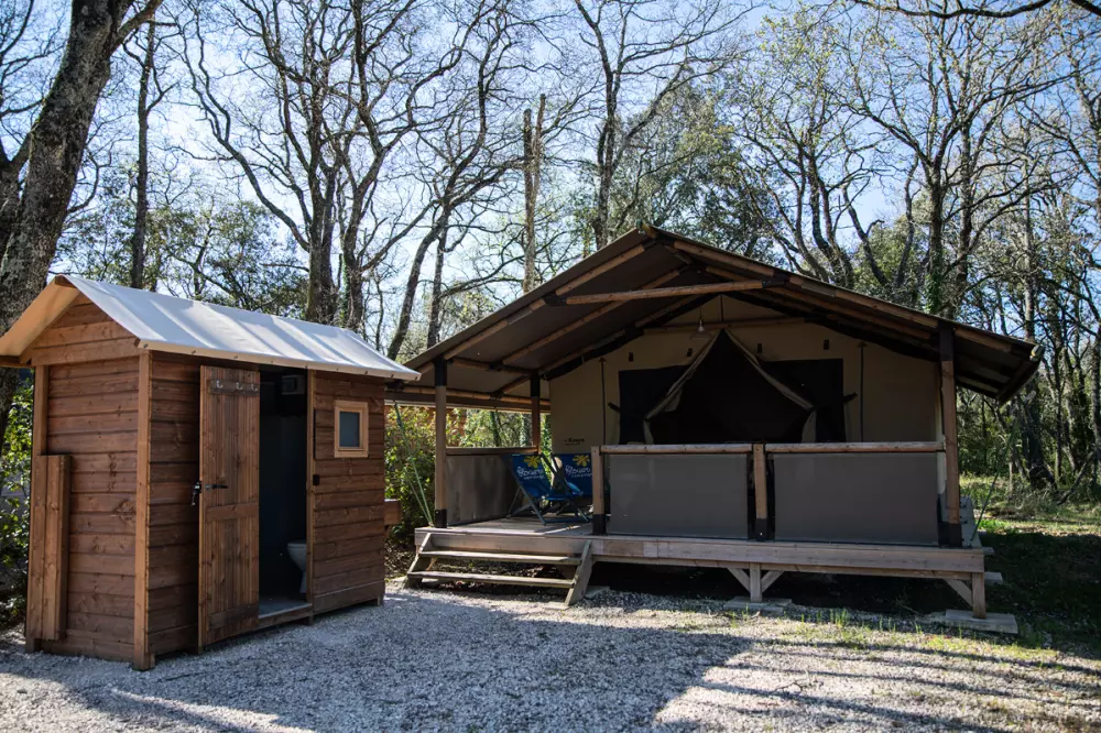 Flower Camping LES TRUFFIERES 3 étoiles★★★