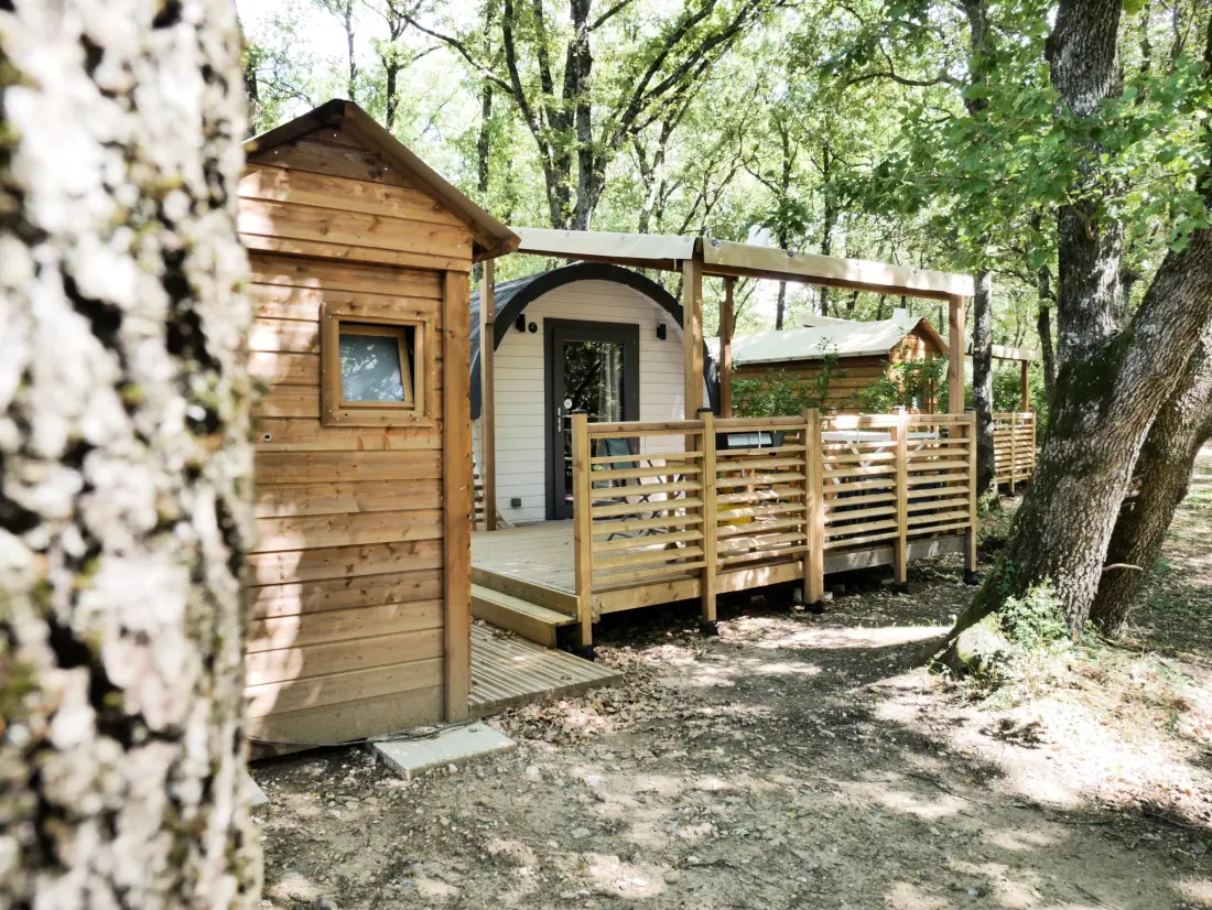 Flower Camping LES TRUFFIERES 3 étoiles★★★