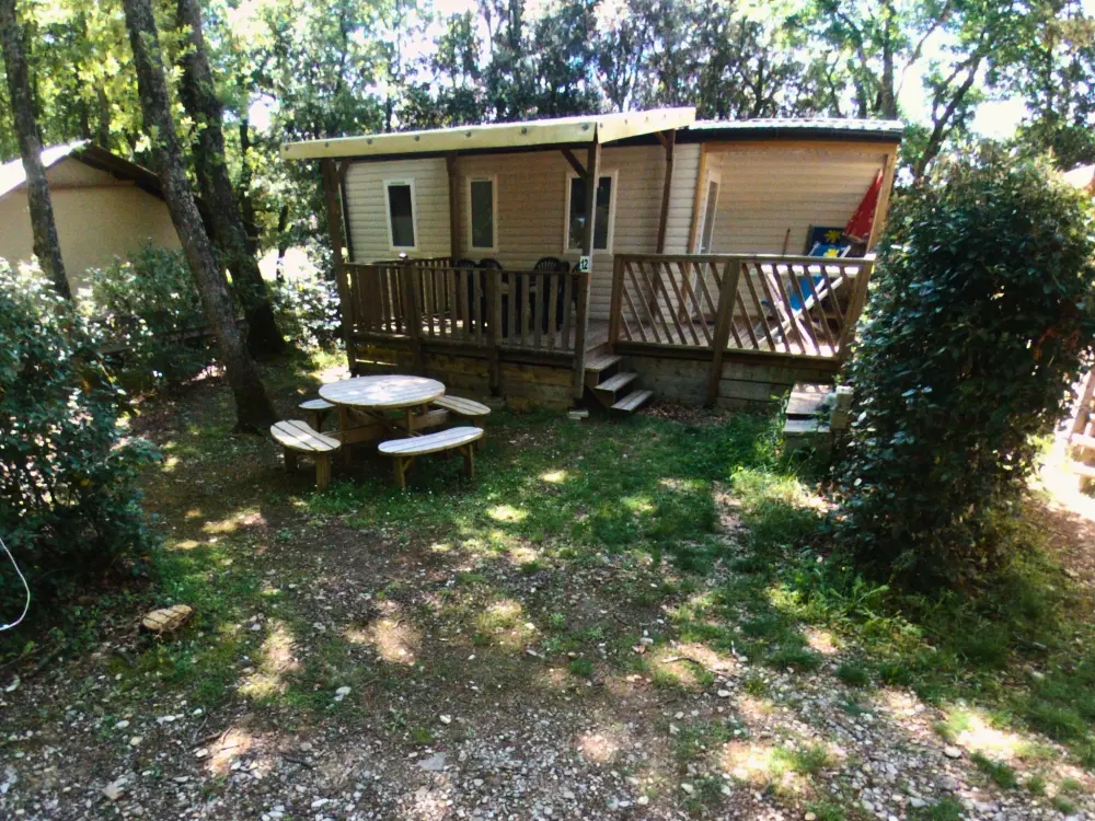 Flower Camping LES TRUFFIERES 3 étoiles★★★