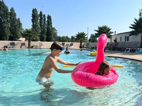 Camping Tikayan Domaine Du Golfe De Saint Tropez 4 étoiles★★★★